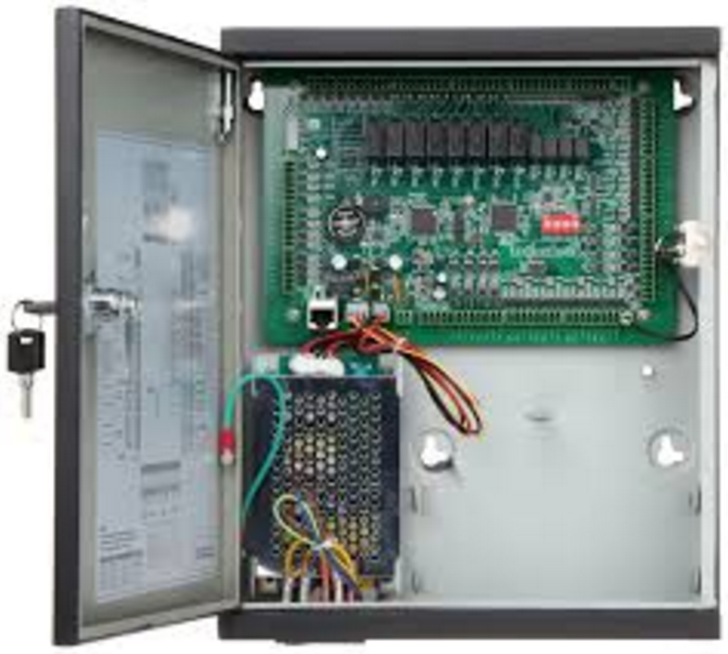 Controlador de 8 OUTLET